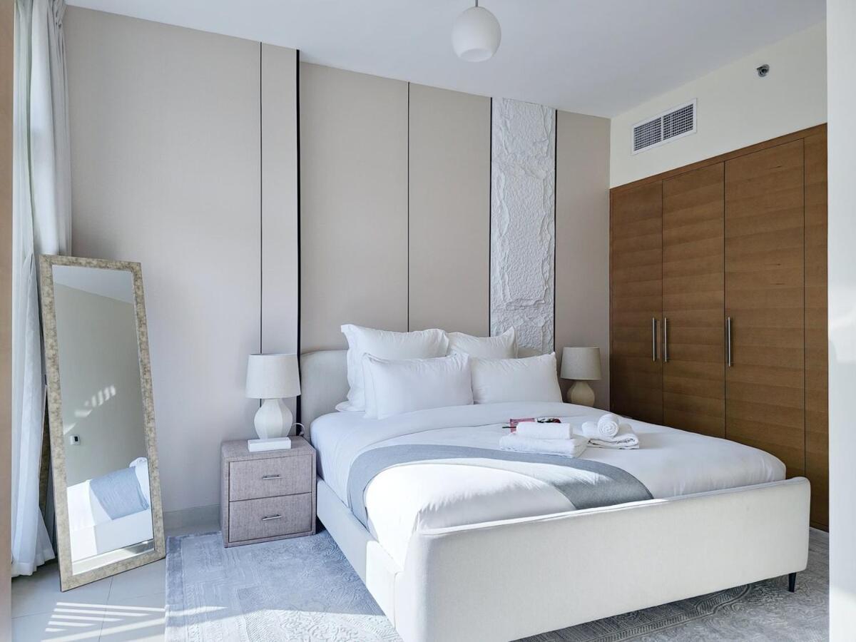Dayf-cla Downtown Boulevard Chic 1bdr Study