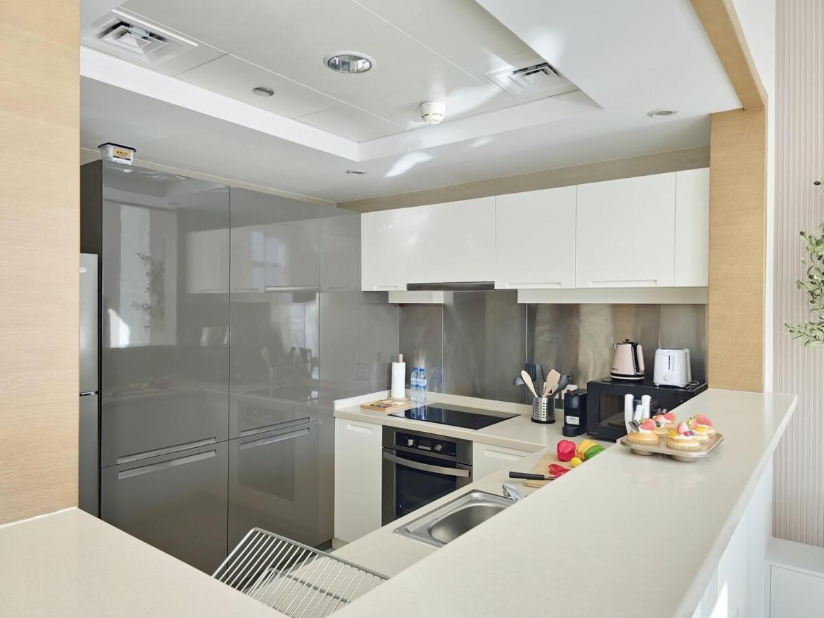 Apartment Dayf-cla Downtown Boulevard Chic 1bdr Study